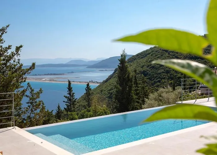 فيلة Ionion Theasis Kallisti