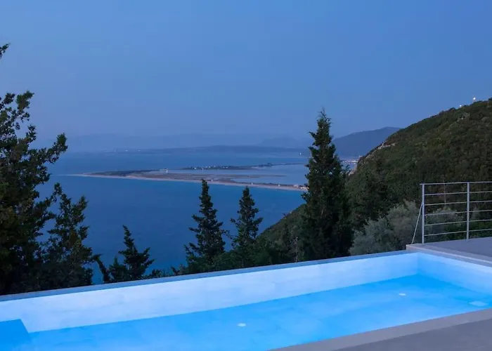 فيلة Ionion Theasis Kallisti *