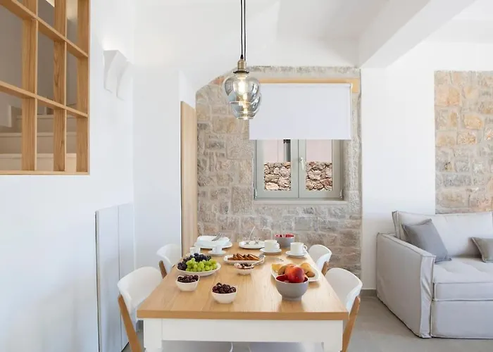 Ionion Theasis Kallisti